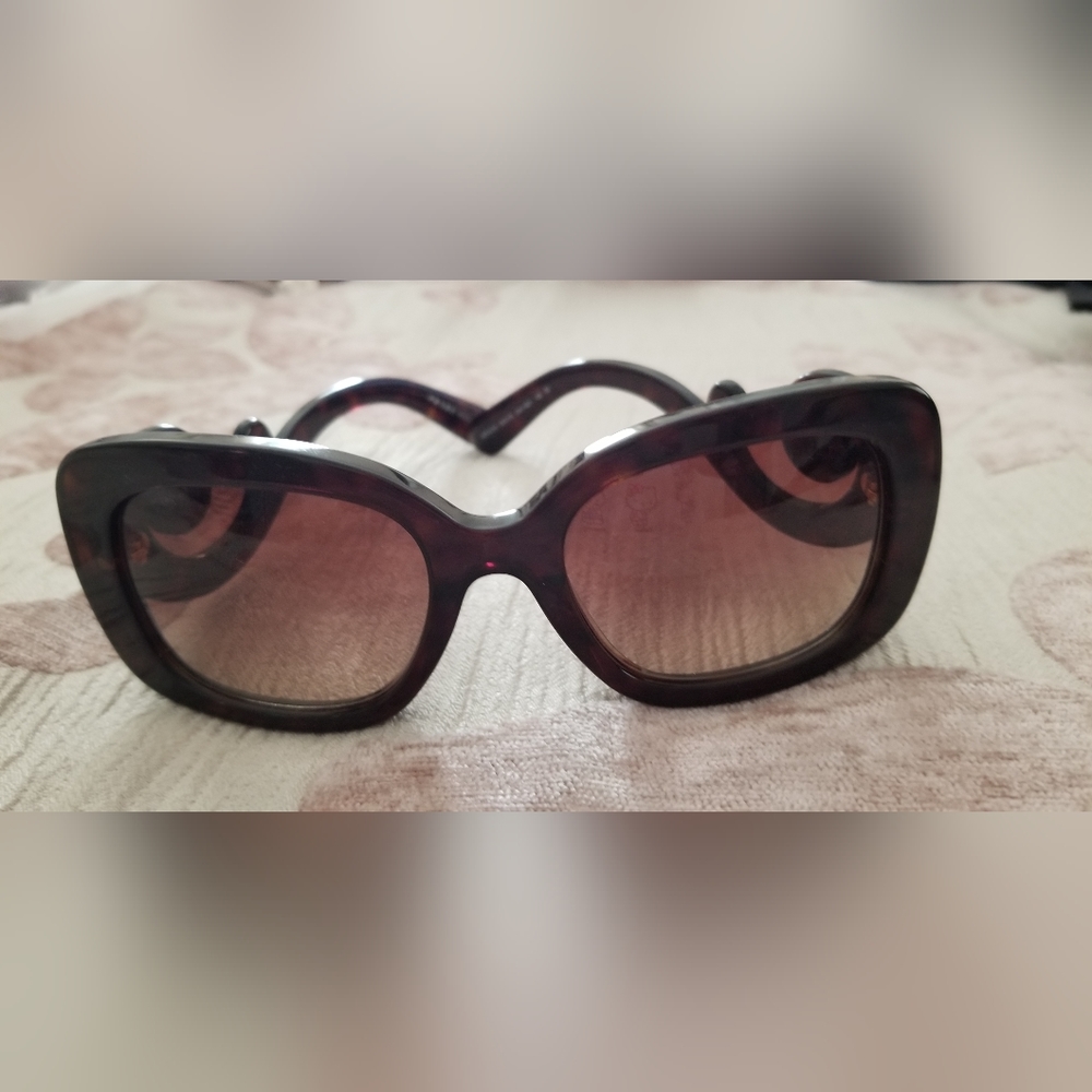 Authentic Prada fashion sunglasses